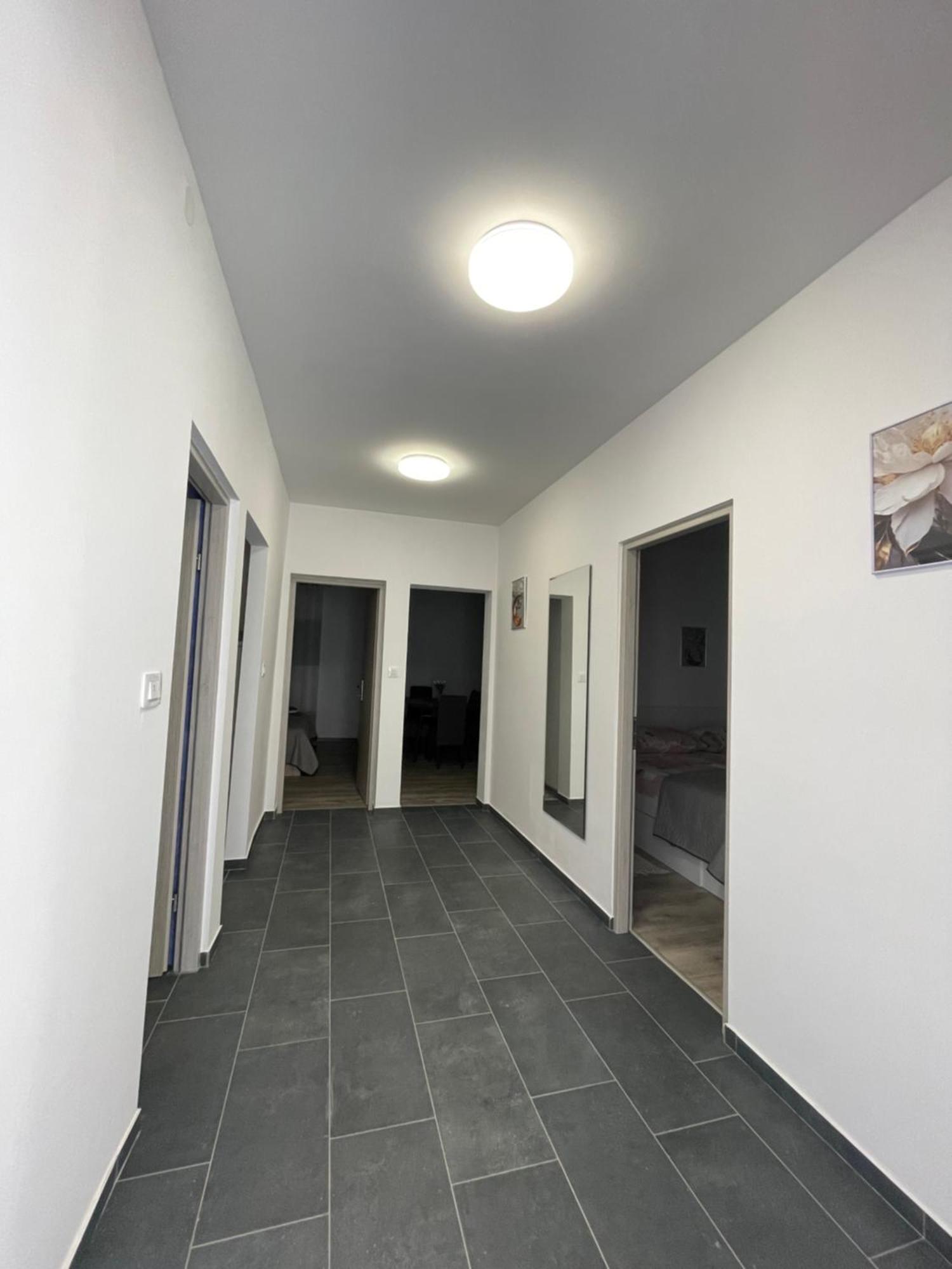 Anamaria Apartment Kaštela Exterior foto
